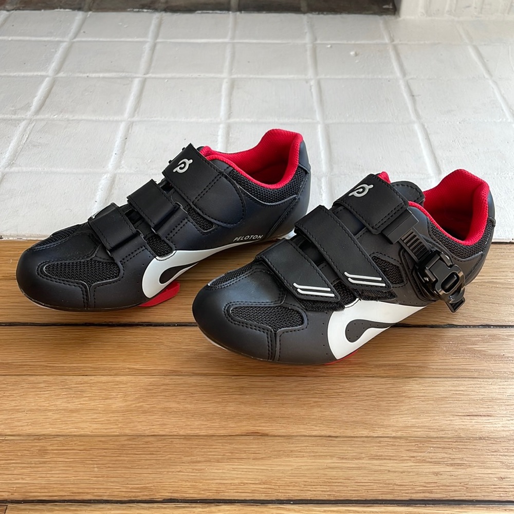 Like new Peloton Cycling Shoes
